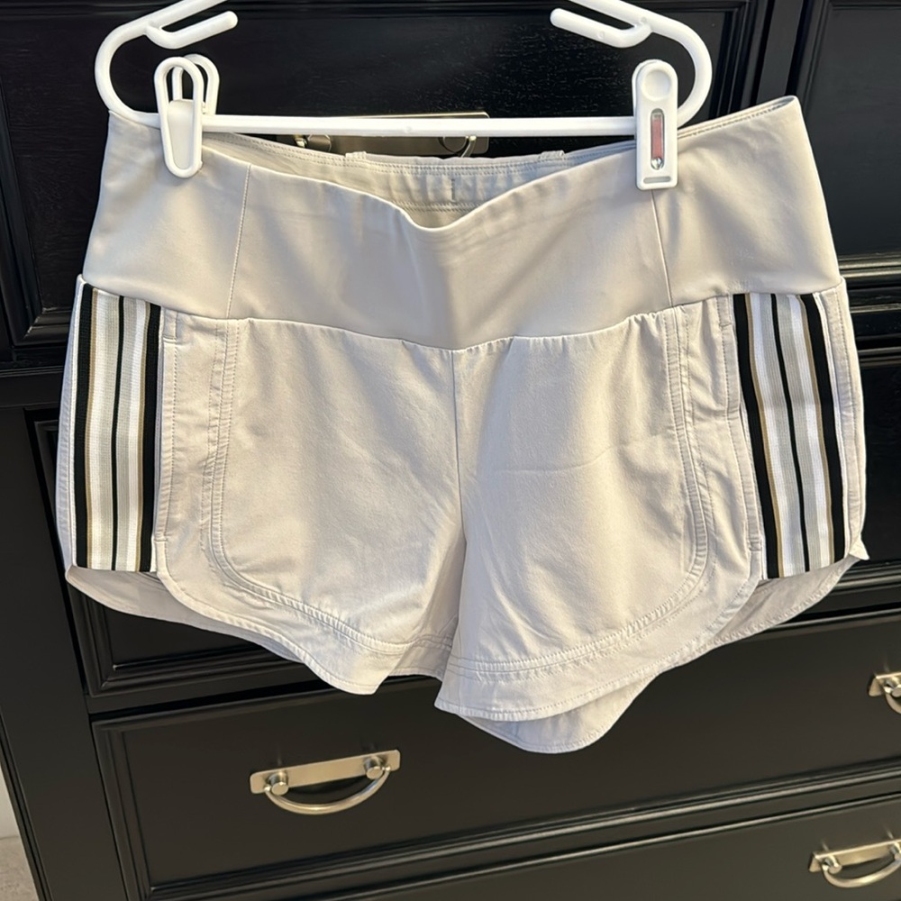 Athleta Serenity Shorts